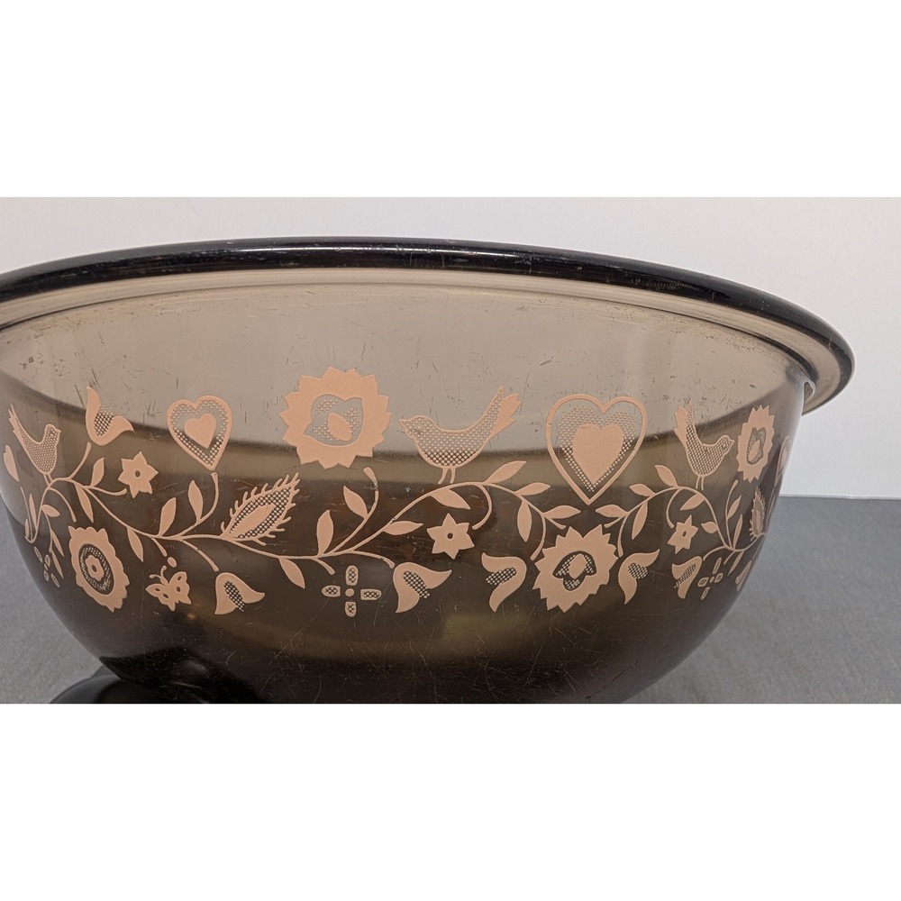 Pyrex Visions 325 2.5L Amber Glass Folk Art Birds Mixing Bowl Vintage Brown